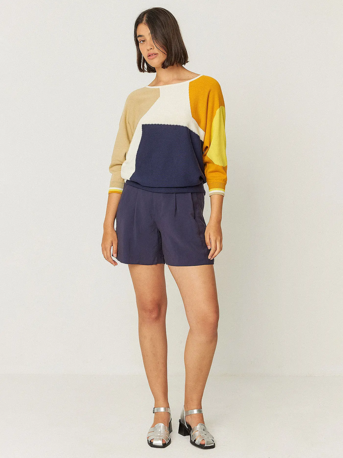 SKFK | Pullover NAIKE | bunt